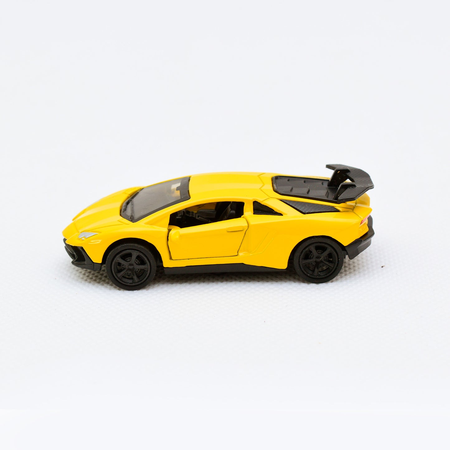 Die-Cast Pull Back Car with Opening Doors